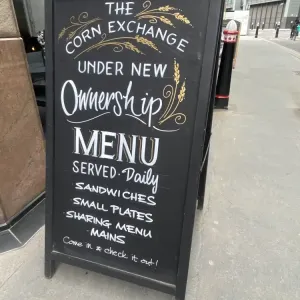 whelans-the-corn-exchange-gallery-01