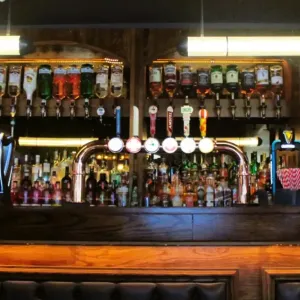 whelans-the-foundry-gallery-02